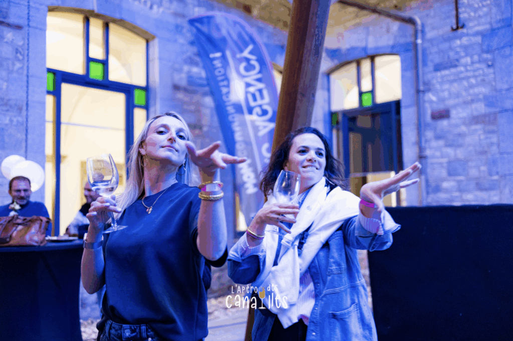 Apero des canailles 2025 Photo de l'Apéro des Canailles illustrant l'activité de CLIK dans l'événementiel