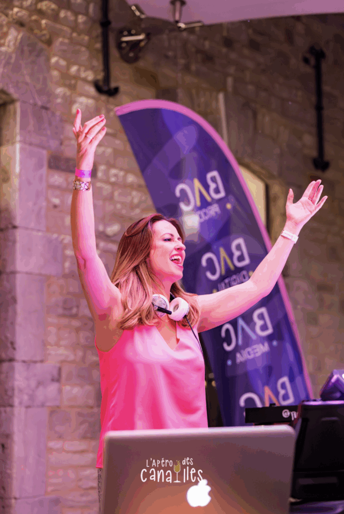 Apero des canailles 2025 2 Photo de l'Apéro des Canailles illustrant l'activité de CLIK dans l'événementiel